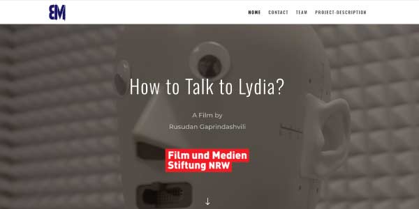 Website-Startseite zum von der Film- und Medienstiftung NRW geförderten Dokumentarfilm „How to Talk to Lydia?“ – Webdesign von GRALKE-MEDIA